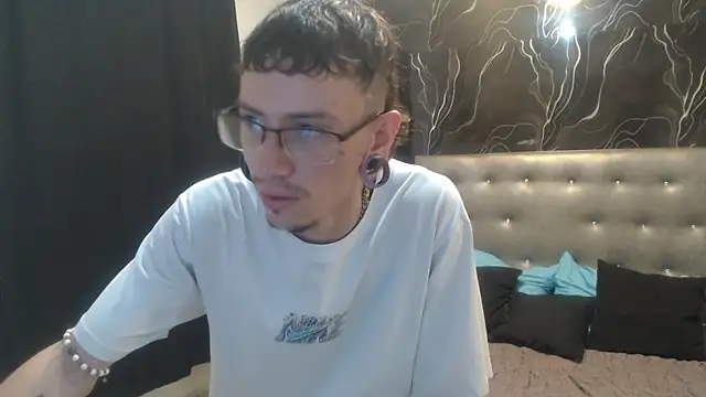 Czat XXX na żywo – Ryan_Owenss