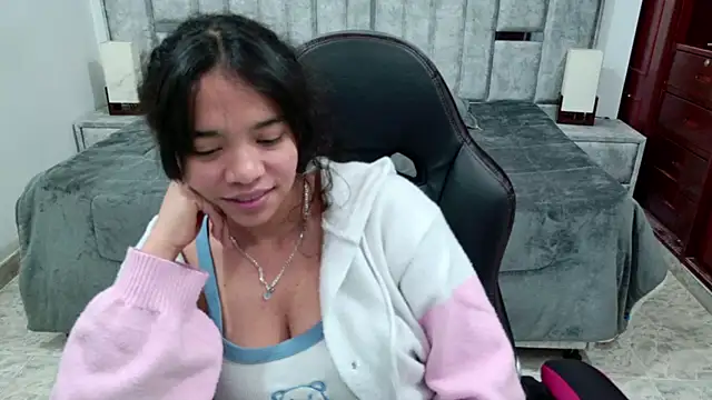 laureentt_ Live XXX-chat