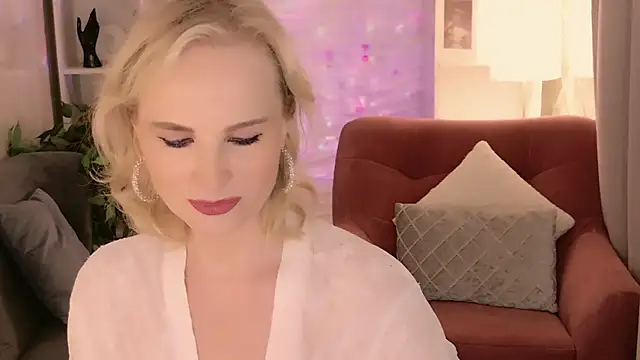 Sandra_Kind Chat XXX live