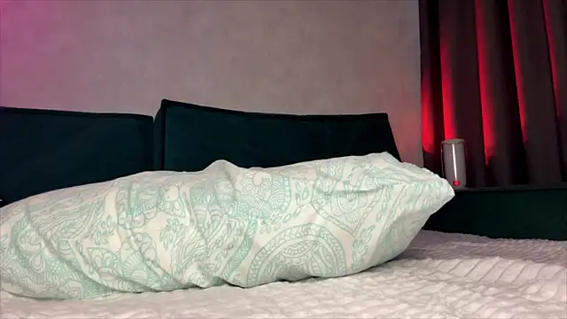 Kira_Quinn XXX чат на живо