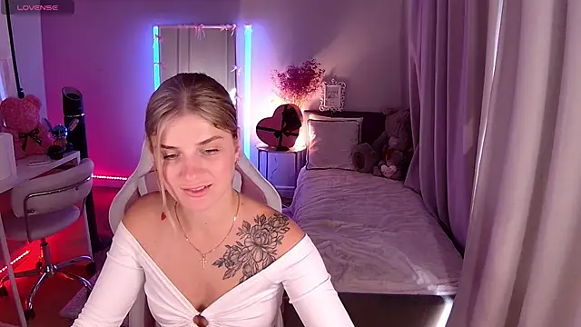 Leri_One Chat XXX in diretta