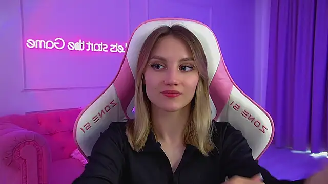 StacyEvances' Live XXX Chat