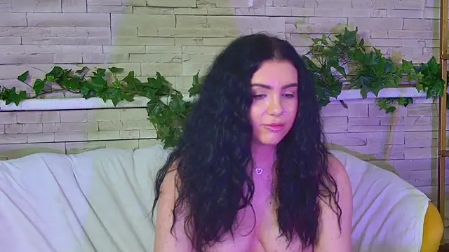 IngridMyst – Naživo XXX chat