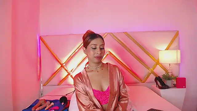 laila_stilwiills – Naživo XXX chat