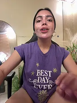 TS-SimplyTheBest Adlı Modelin Canlı XXX Sohbeti