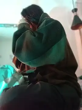 MeelFox Chat XXX live