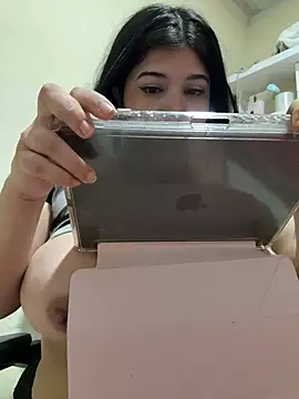 Vliacoooper2 Chat XXX live