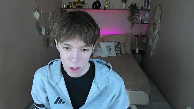 MarkBranston 现场XXX聊天
