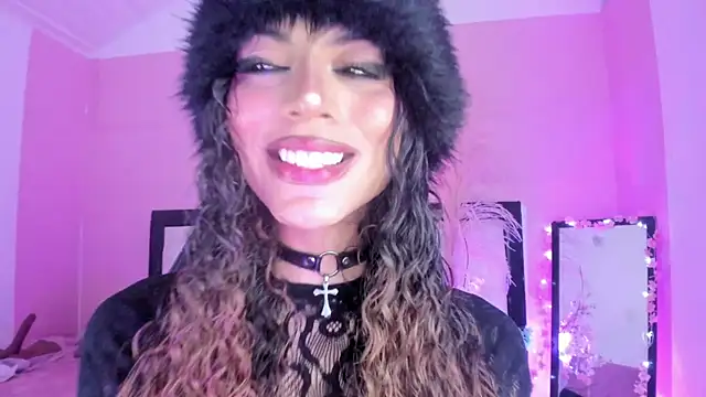 Chat +18 de Zahara___1 ao vivo