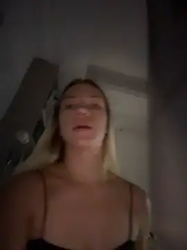 -Sexy_Barbie-: онлайн-секс-чат