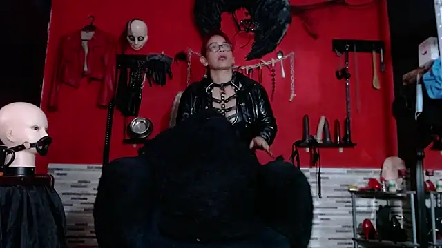 دردشة Miss_Mirandaa الجنسية المباشرة