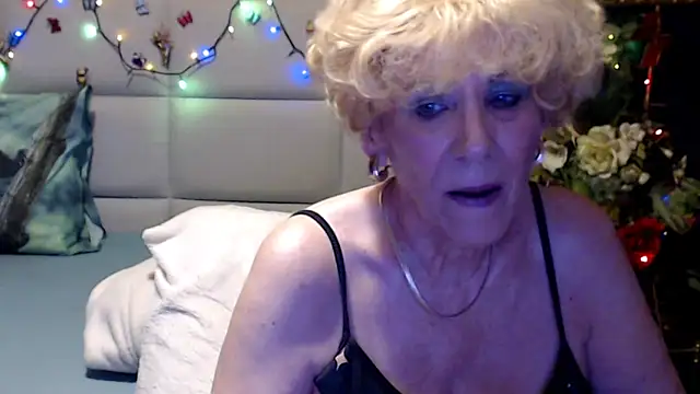 HappyWomanOnn Live XXX chat