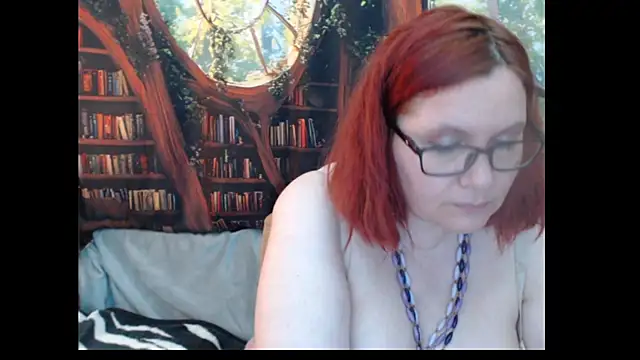 Chatroom XXX en direct de PlayfullMature