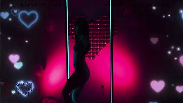 CCTW-100 élő XXX-chatje