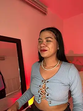 Chat +18 de Little_Lexyy ao vivo