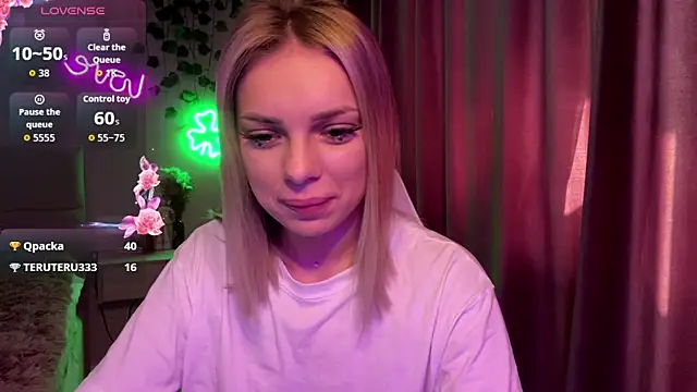 Chat +18 de CandyRass ao vivo