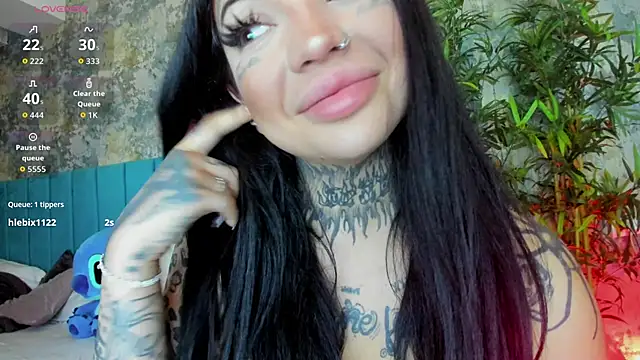 Czat XXX na żywo – CreamyInkky_