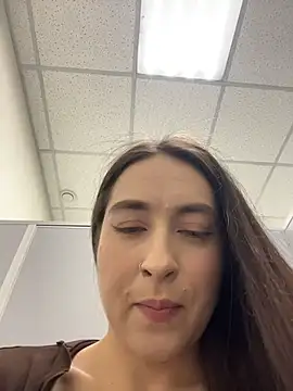 Chat XXX ao vivo de Holly_Play