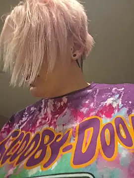 PinkTheHawk Live XXX Chat