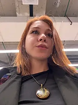 RosieSecret: απευθείας συνομιλία ΧΧΧ