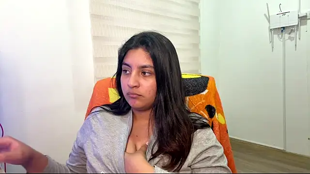cloe_small Live XXX-chat