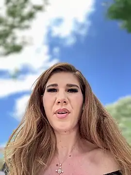 Chat XXX en directo de didihairypussy
