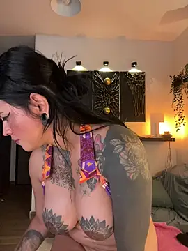 ReynaTatty 现场XXX聊天