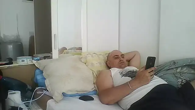 vitalik66679's Live XXX Chat