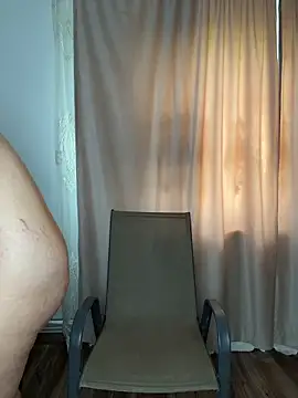 Chat XXX ao vivo de Lucy_doll22