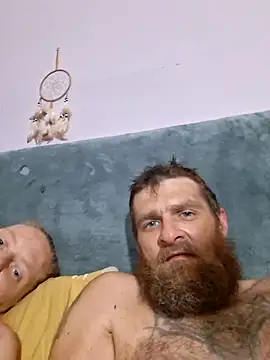 bam420bam Chat XXX in diretta