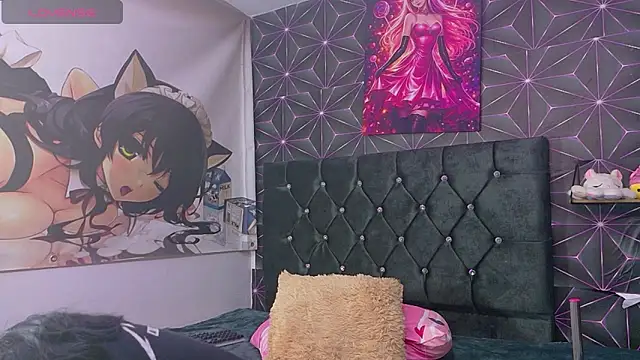 AryahMoonn 라이브 XXX 채팅