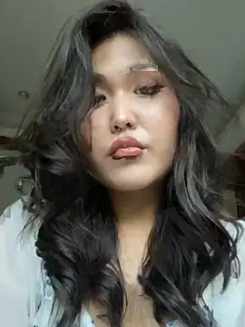 AnoraGlory's Live XXX Chat