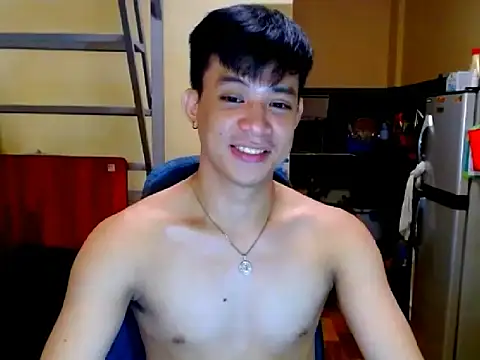 AsianCUMQUICKLY Adlı Modelin Canlı XXX Sohbeti