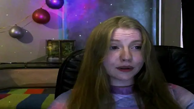 Chat +18 de Space_Girls_699 ao vivo