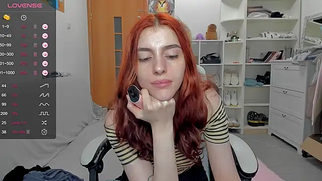 broosnica1's Live XXX Chat