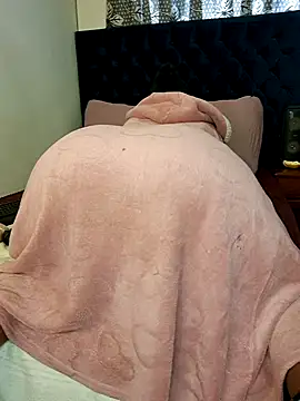 BootyCallEver élő XXX-chatje