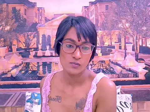 IndianRebel4u2Luv: онлайн-секс-чат