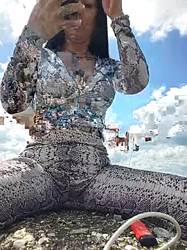 XXX chat uživo modela MaiaGold