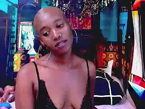EbonyOlive69 – Naživo XXX chat