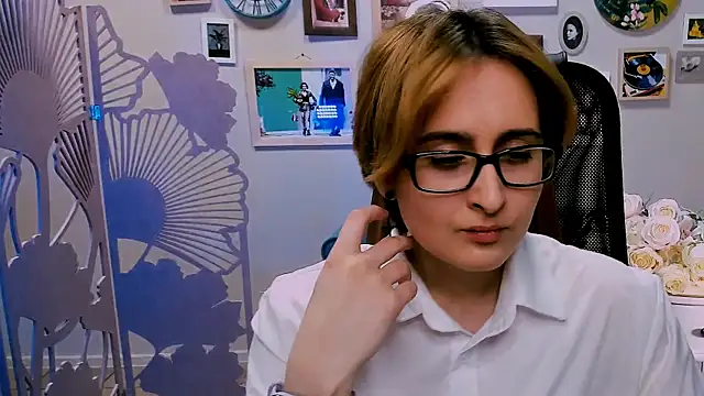 LixeLuna Chat XXX in diretta