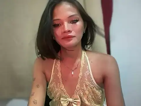 fuckingkeysha Adlı Modelin Canlı XXX Sohbeti