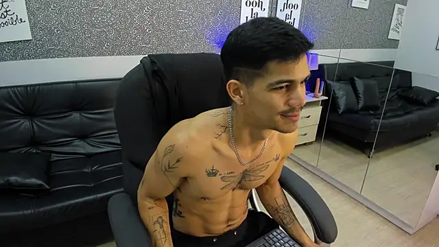 Chatroom XXX en direct de Jared_Cole