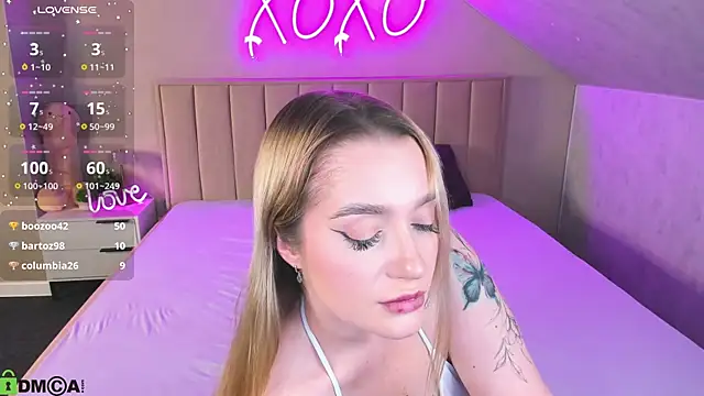 Viickie_Nelsson XXX чат на живо