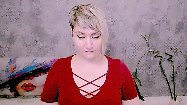 Chat +18 de Djullia ao vivo