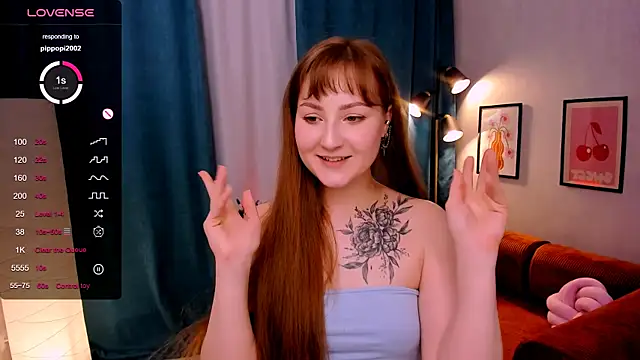 Živý XXX chat velvet_cherry_