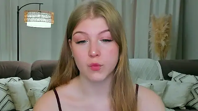 Chat XXX en directo de Stella_Light