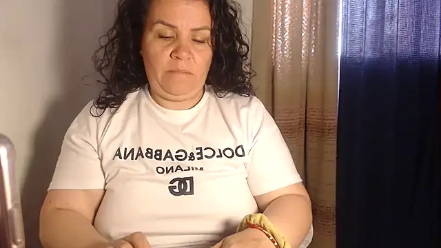 agathamiller01's Live XXX Chat