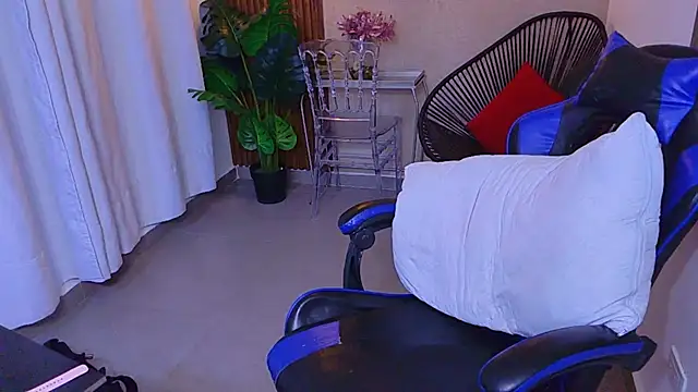 Živý XXX chat Kenya--Buhle