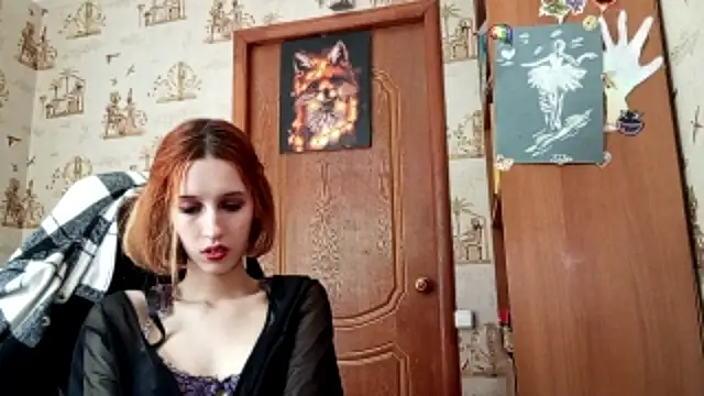 แชท XXX สดของ SirenFrost