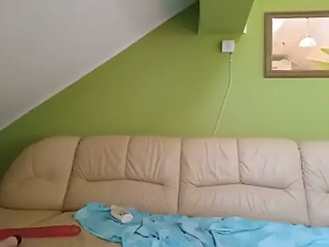 milfhot44's Live XXX Chat